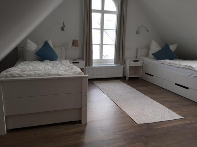 Villa Lindenstr_ _Lille Hus 1_ Zingst Esterno foto