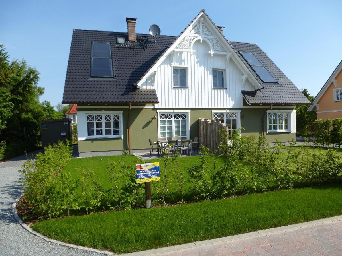 Villa Lindenstr_ _Lille Hus 1_ Zingst Esterno foto